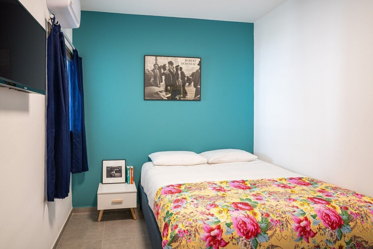 Bedroom 2, Panoramic Sea Views Coastal Escape by Sea N' Rent