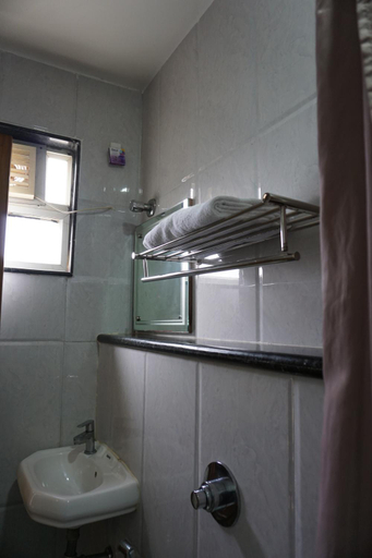 Bathroom 4, Kings Cross Residency, Chennai