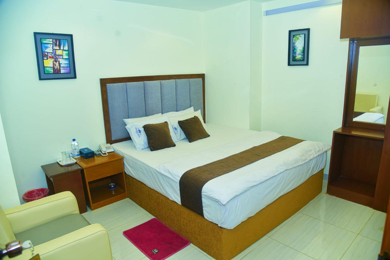 Bedroom 5, Hotel Crown City, Chittagong