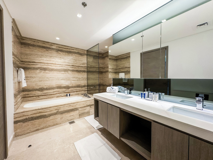 Bathroom 3, High Floor Burj Khalifa View Apartment, Dubai