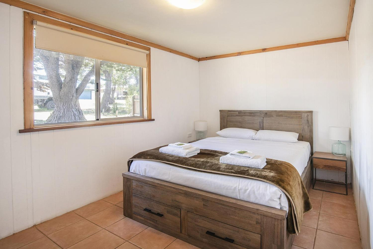 Bedroom 2, Riverscape Cottages, Augusta-Margaret River