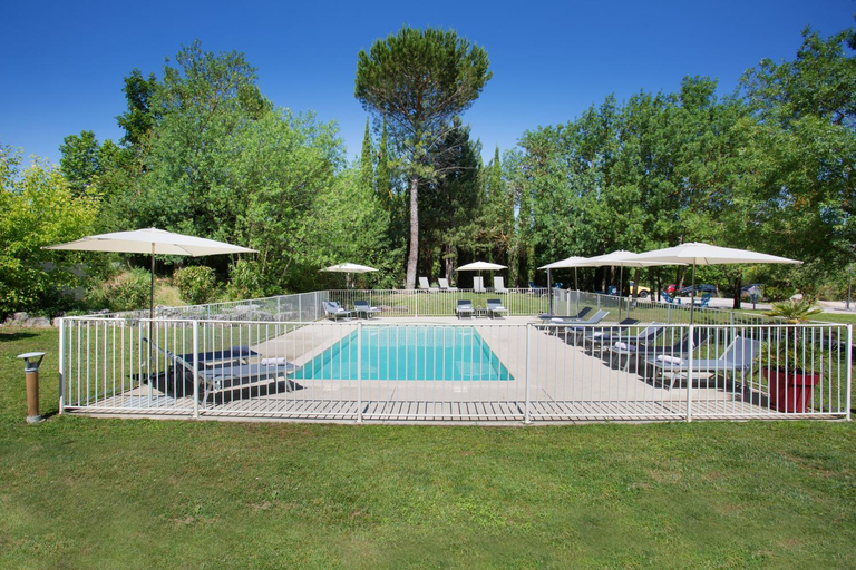 Sport & Beauty 2, Hotel Suite-Home Aix en Provence Sud - Bouc Bel Air, Bouches-du-Rhône