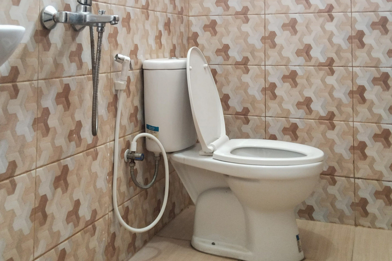 Bathroom 4, RedDoorz Syariah @ Ameria Bandara Nongsa Batam, Batam
