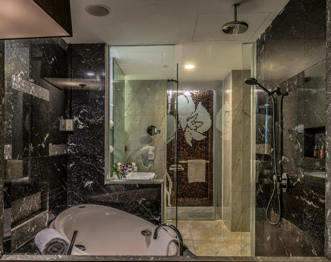 Bathroom 5