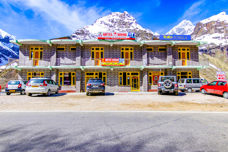 FabHotel Sissu Regency, Lahul & Spiti