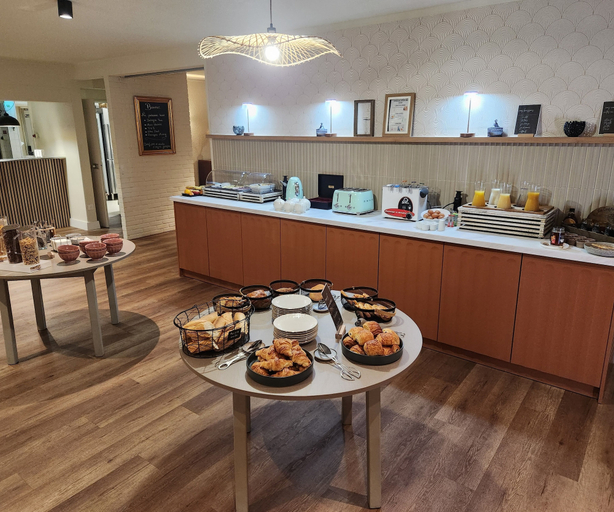 Food & Drinks 5, HOTEL NELL - AXELLE - MAISON TASSONI, Eure
