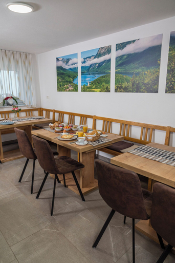 Food & Drinks 4, APARTMA MM, Bohinj