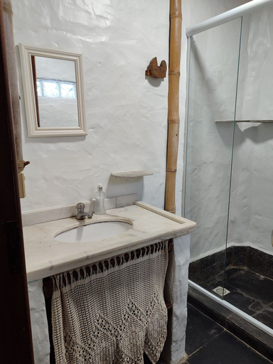 Bathroom 4, Pousada Casa Morango - Praia do Rosa, Imbituba