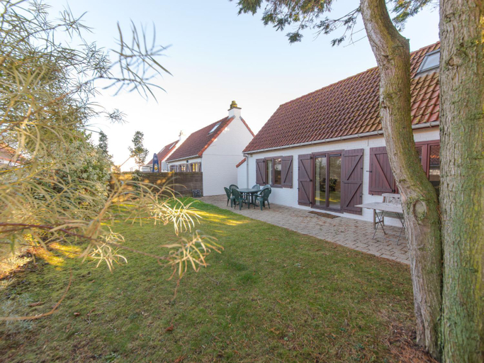 Others 4, Holiday Home Vissershuisje Nova with parking by Interhome, West-Vlaanderen