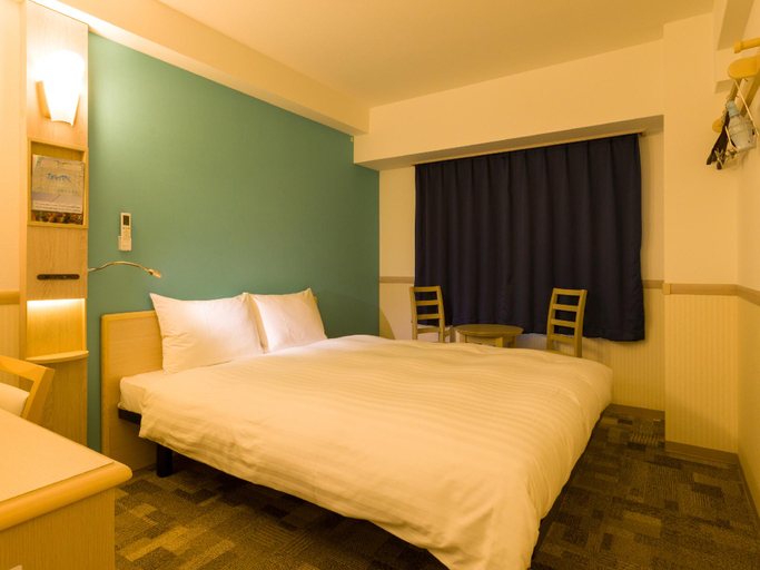 Bedroom 21