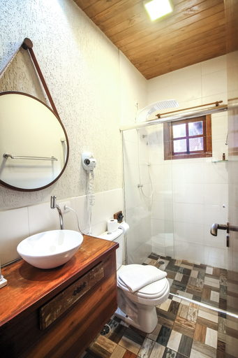 Bathroom 5, Pousada de Charme Emirados, São Sebastião