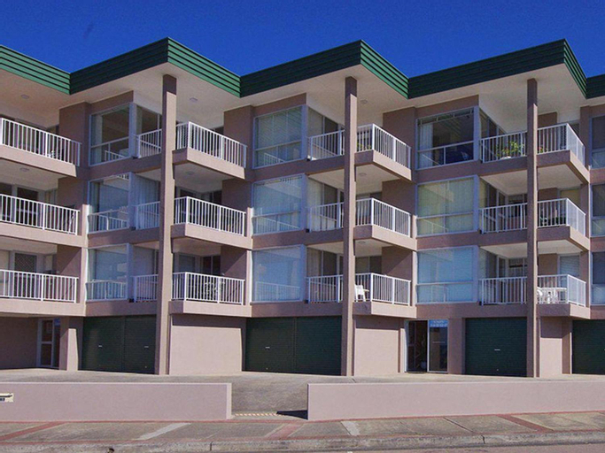 Exterior & Views 1, Dolphin Court 12, Wyong - South and West