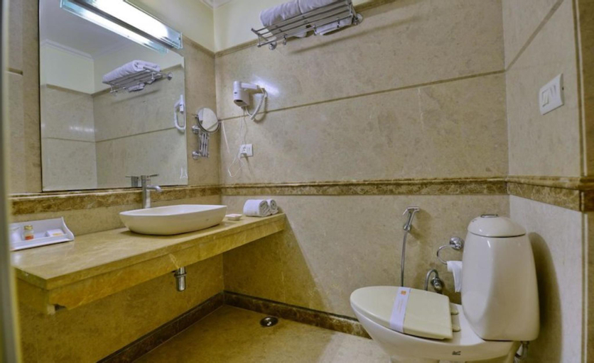 Bathroom 2