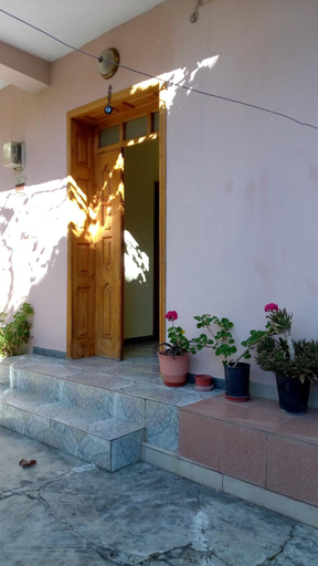 Others 5, Sonce - Tirana, Tiranës