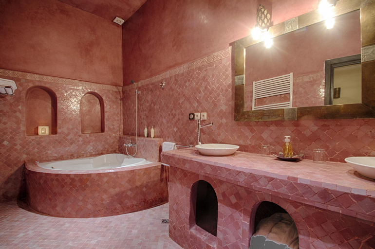 Bathroom 4