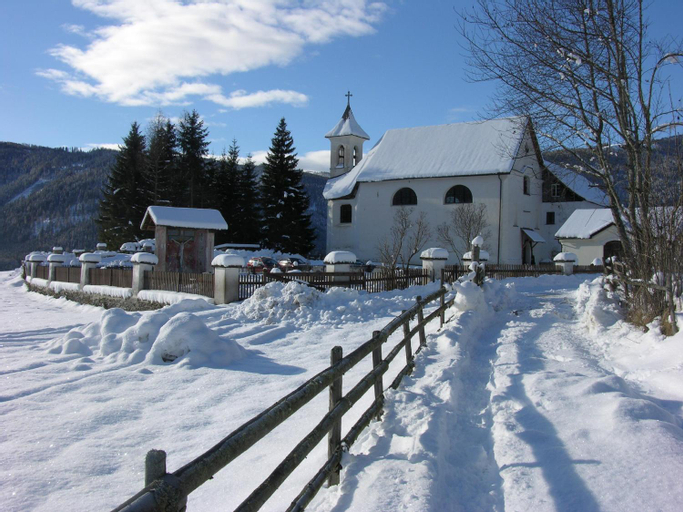 Schloss Berg Klosterle, Feldkirchen