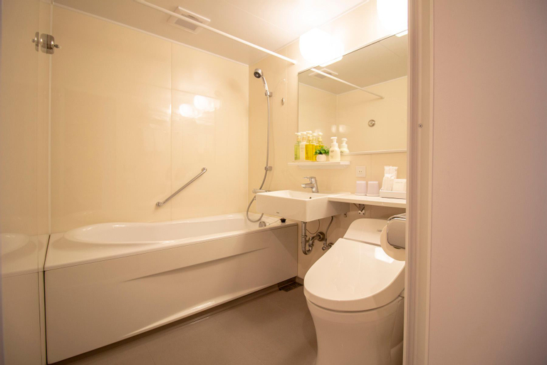 Bathroom 2