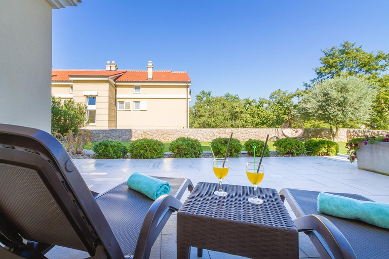 Others 4, Luxury Apartments Villa Mande, Malinska-Dubašnica