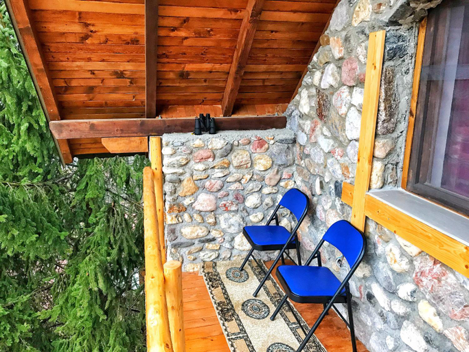 Others 4, Chalet Kujta, Peć