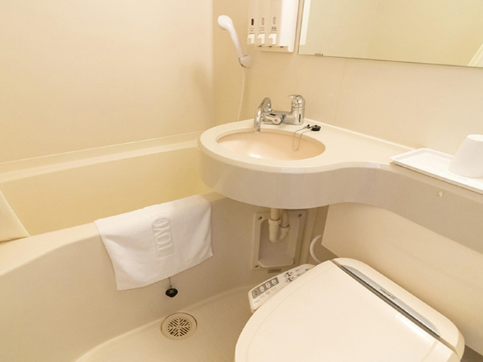 Bathroom 4, Toyoko Inn Yonago Ekimae, Sakaiminato