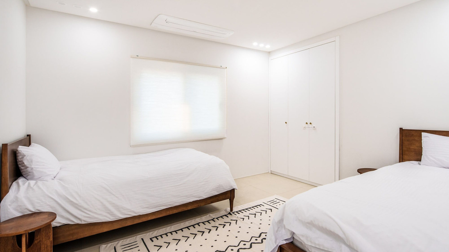 Bedroom 3, Jeju Stay Eden Dokche Poolvila Pension, Seogwipo