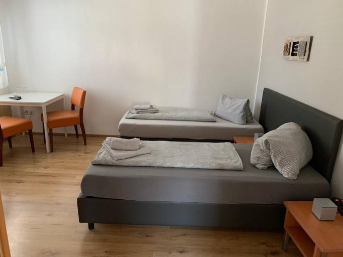 Others 4, Roccos Raum, Bruck-Mürzzuschlag