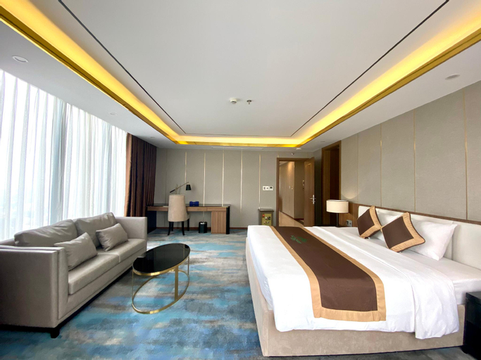 Bedroom 8