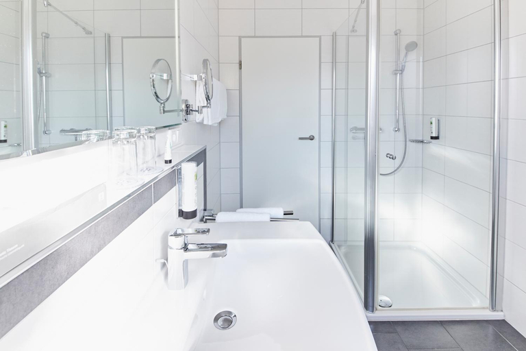 Bathroom 3, Hotel & Restaurant Potter, Steinfurt