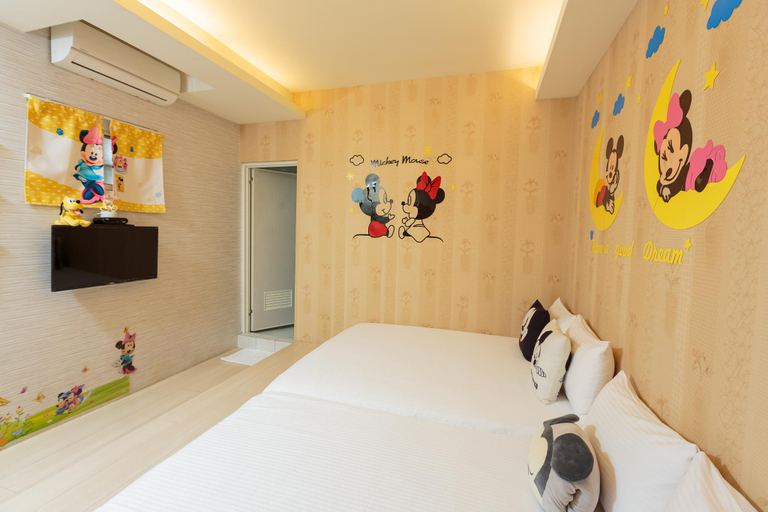 Others 3, RaRa Stay, Taichung