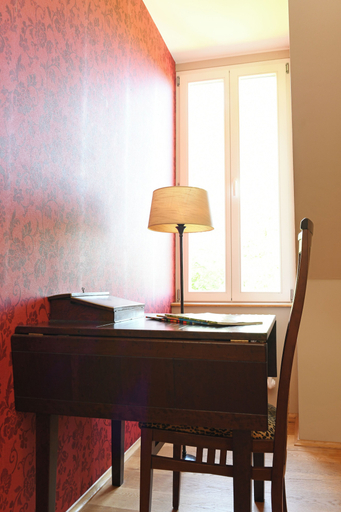 Others 5, ZI Ferdinand mit Rosengartenblick, Borken