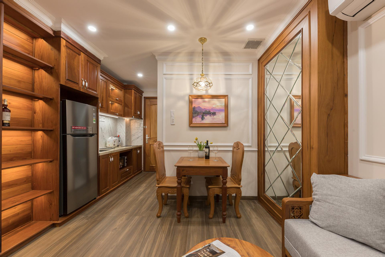 Dining Room 2