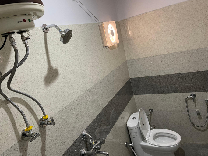 Bathroom 5