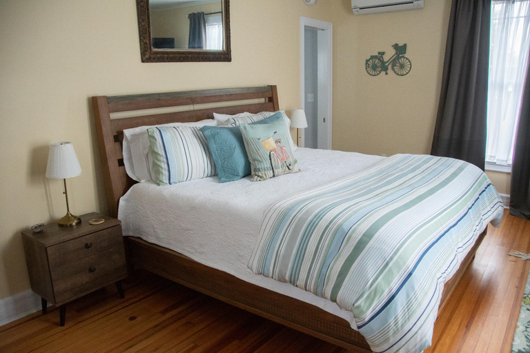 Bedroom 12