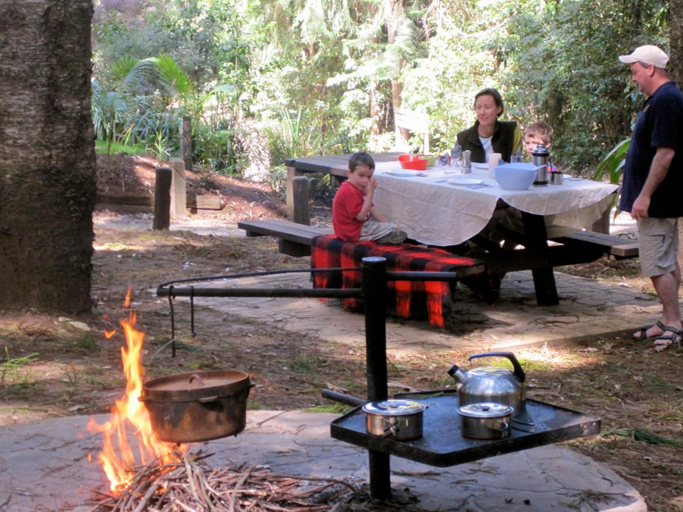 Food & Drinks, Yarrahapinni Homestead, Kempsey