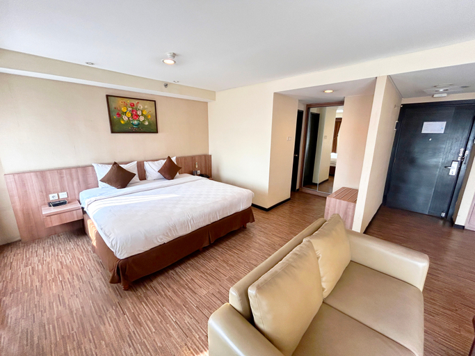 Bedroom 2, Grand Serpong Hotel, Tangerang