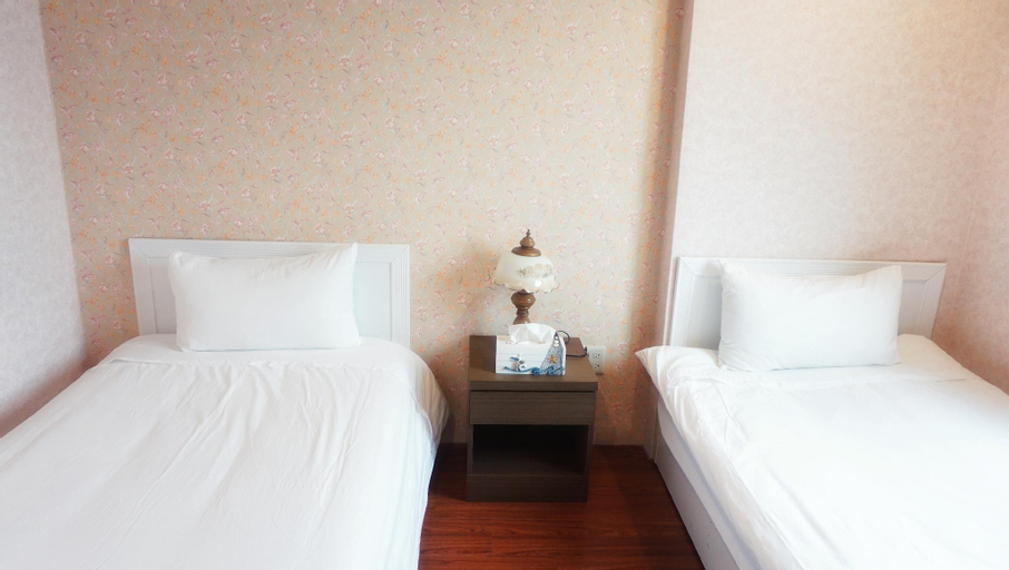 Bedroom 2, red roof home stay, Kinmen