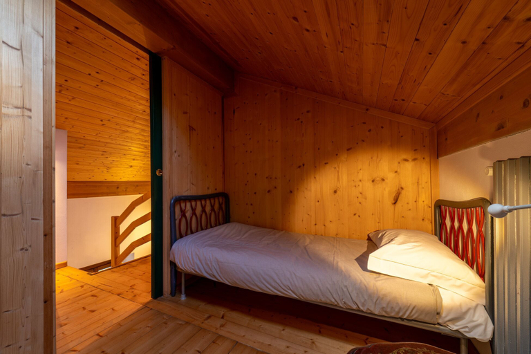 Bedroom 2, Il Faggio by Wonderful Italy, Como