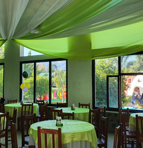 Food & Drinks 2, Comarca del Hobit, Capital