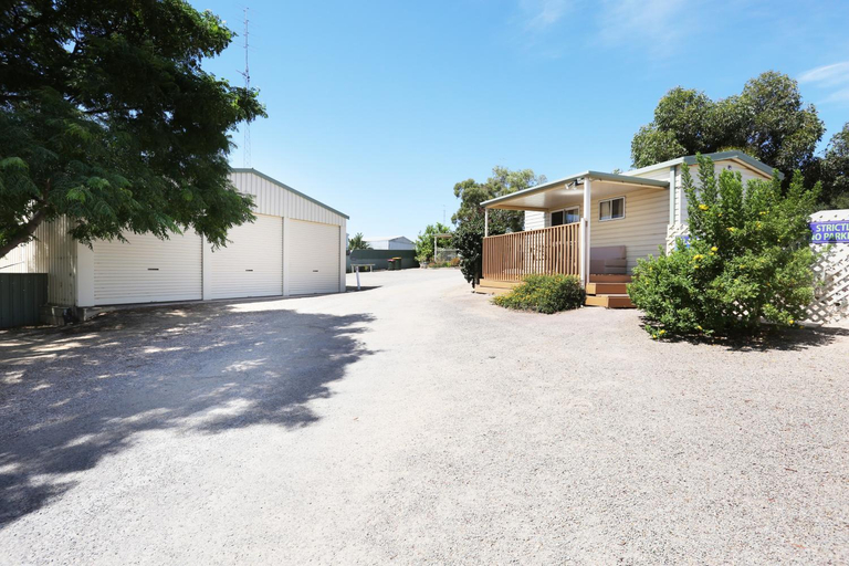 Others 4, Moonta Bay Accommodation, Copper Coast