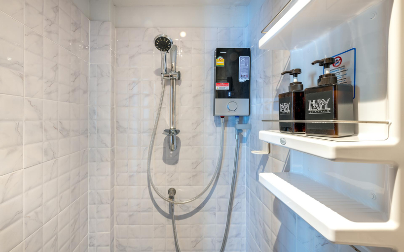 Bathroom 6