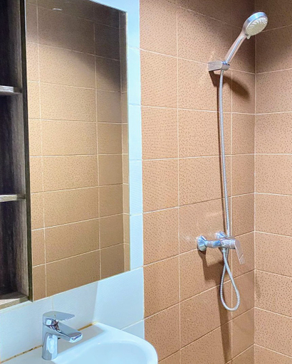 Bathroom 5, 1 Bedroom Apartment at Puri Orchard, West Jakarta