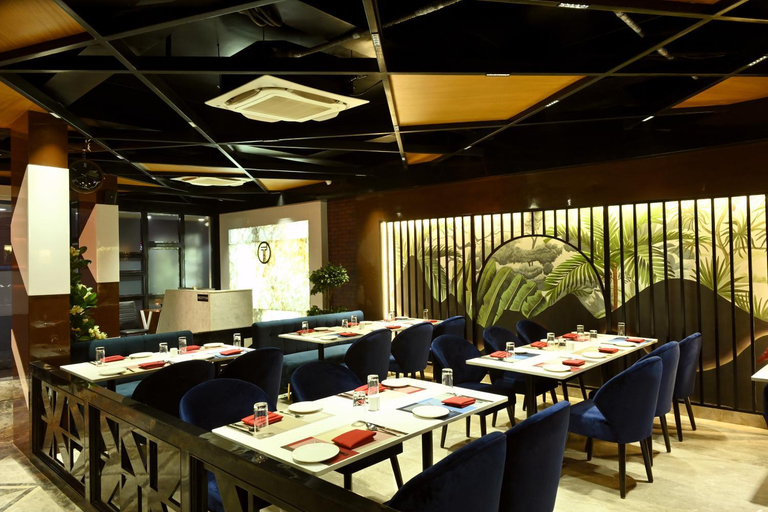 Food & Drinks 4, Hotel Trax International, Purbi Singhbhum