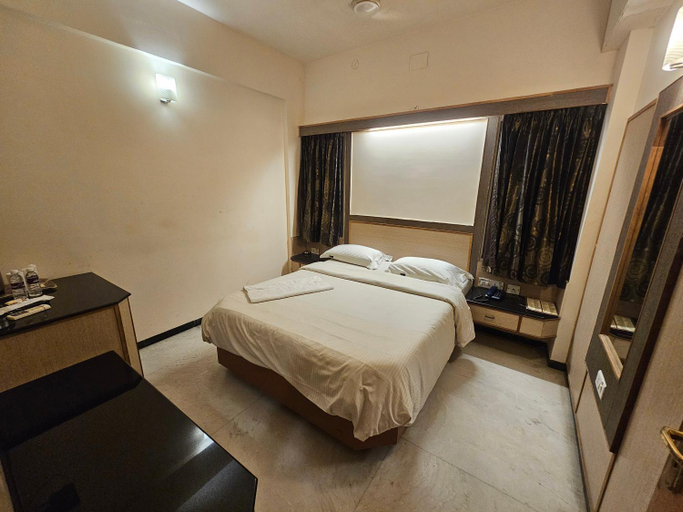 Bedroom 5, HOTEL MERILIN, Erode
