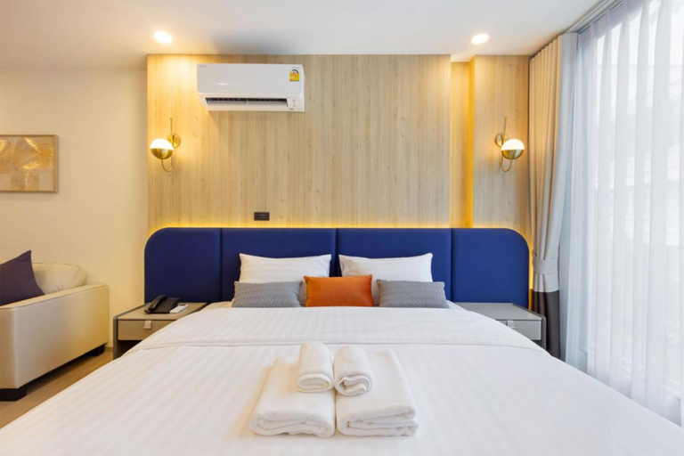 Bedroom 3, Aquila Hotel Bangkok, Wattana