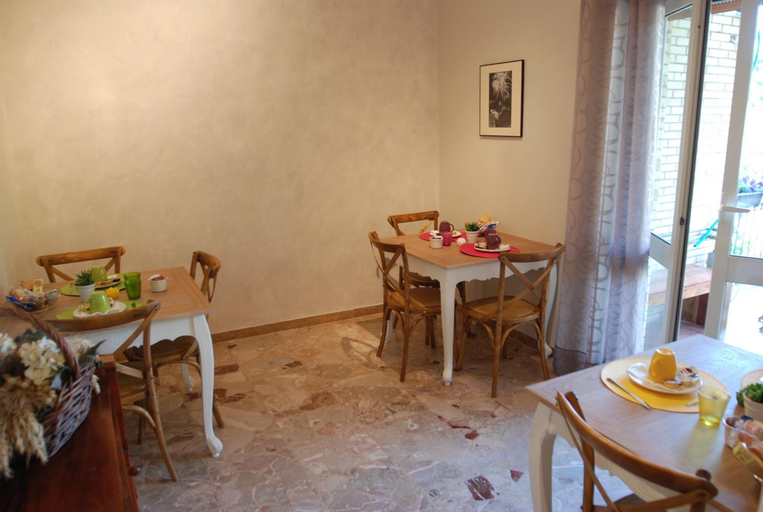 Food & Drinks 2, La Cannella, Roma