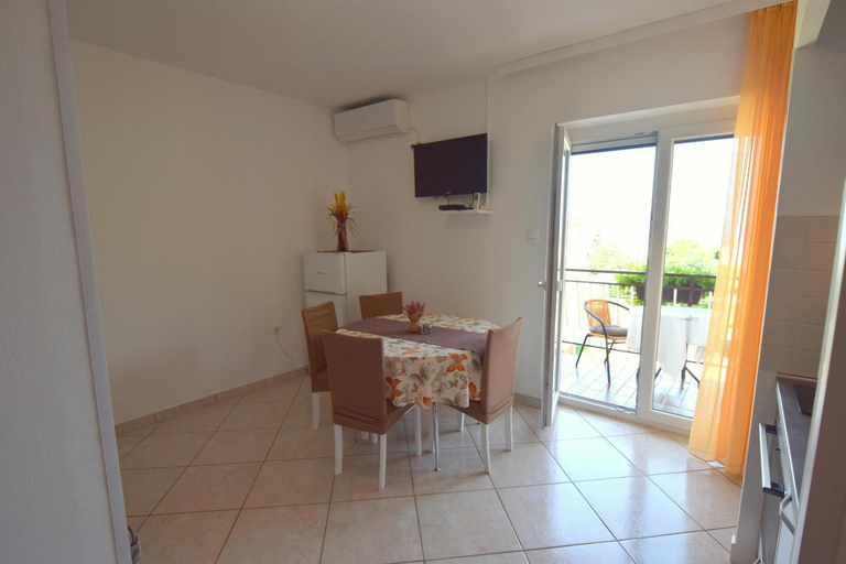 Facilities 3, Apartments Josipa, Malinska-Dubašnica