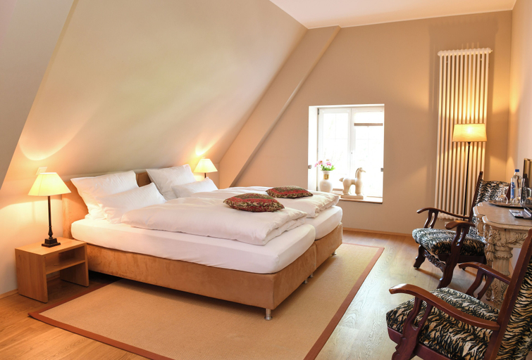 Bedroom 3, ZI Ferdinand mit Rosengartenblick, Borken