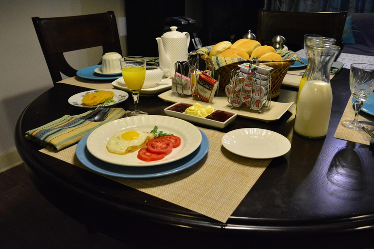 Food & Drinks 4, Kangaroo Wasi Airport Bed & Breakfast, Callao