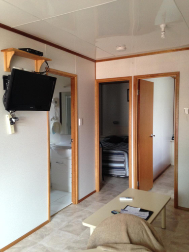 Bedroom 4, Wudinna Gawler Ranges Motel and Caravan Park, Le Hunte
