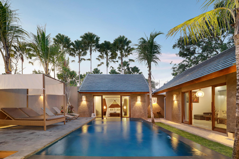 Swimming Pool 2